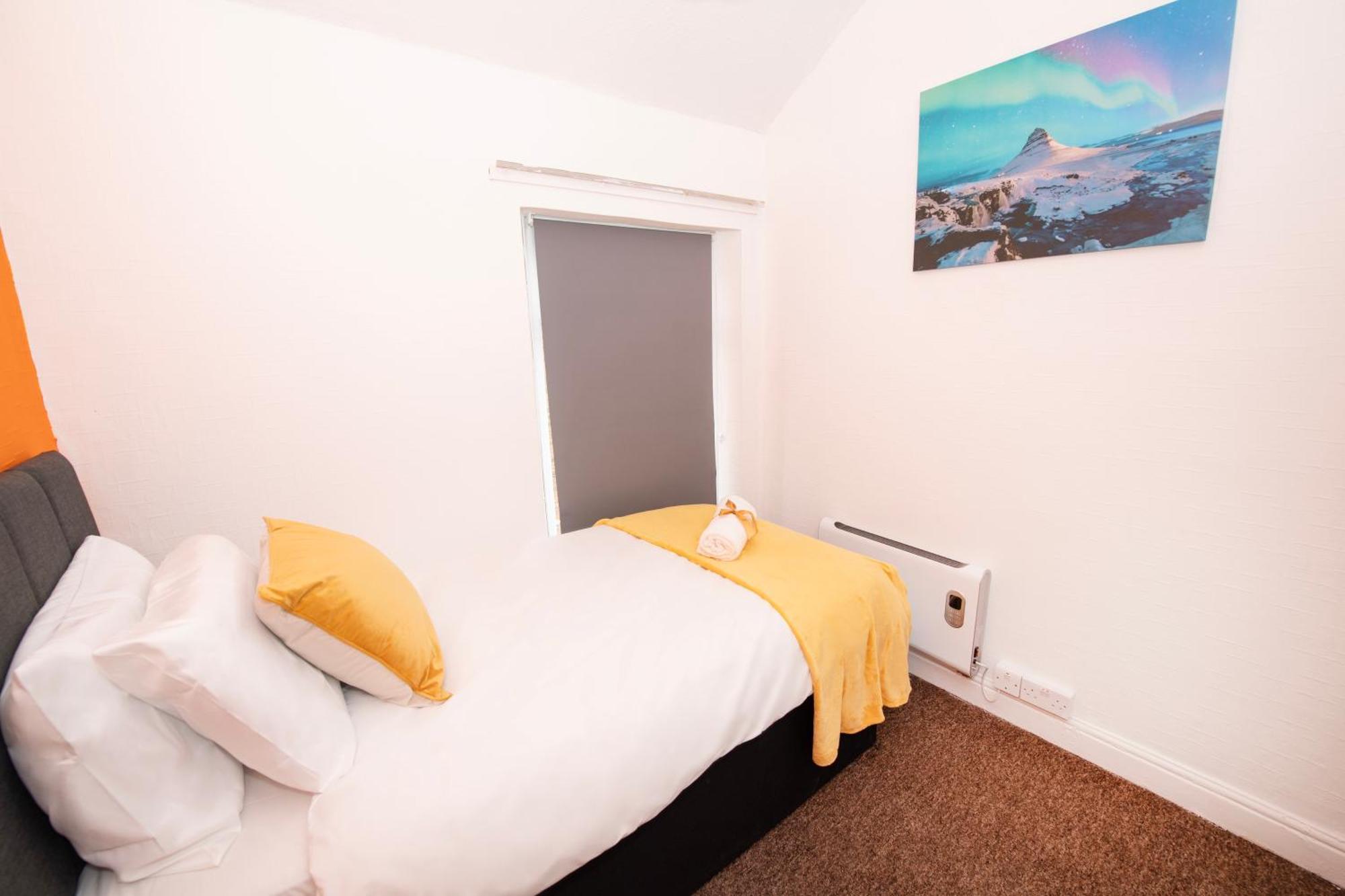 Versatile Cozy & Spacious Comfort Hull Apartments Kingston upon Hull Exterior photo